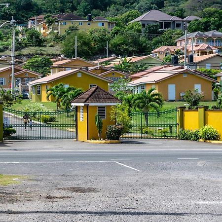 Ocho Rios Emerald 2 Bed 10 Mins Ocho Rios 24Hrs Hot Water Wi Fi Zimmer foto