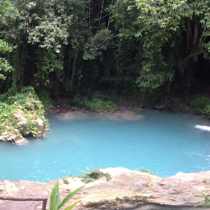 Ocho Rios Emerald 2 Bed 10 Mins Ocho Rios 24Hrs Hot Water Wi Fi Exterior foto
